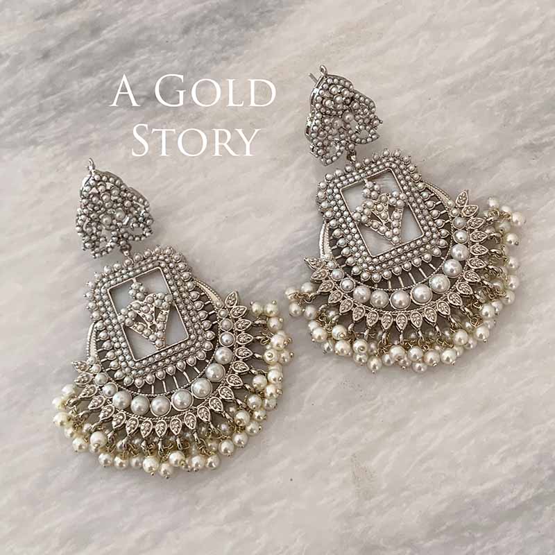 FRIDA EARRINGS PEARL SILVER