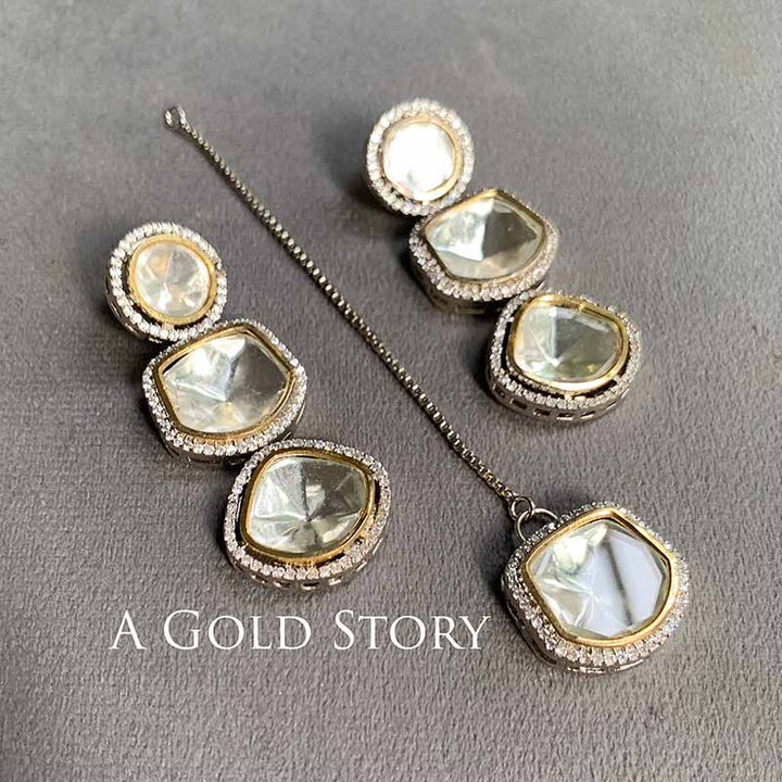 AMEERA EARRINGS AND TIKKA