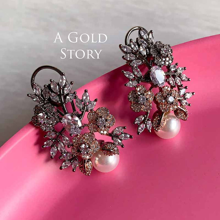 SOPHIE EARRINGS