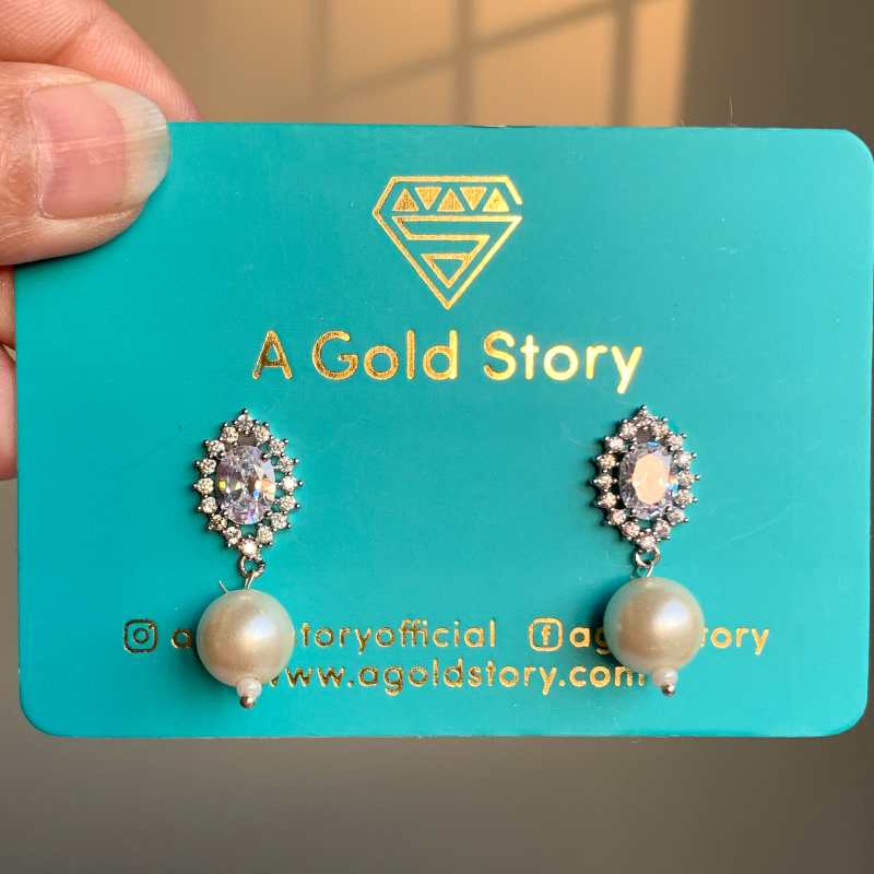 MELODY EARRINGS WHITE