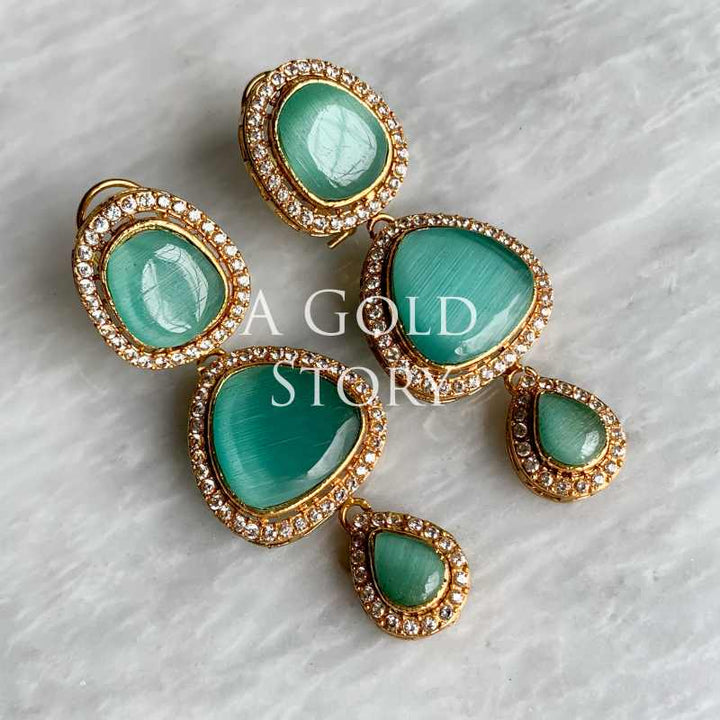ANABIA EARRINGS SEA GREEN