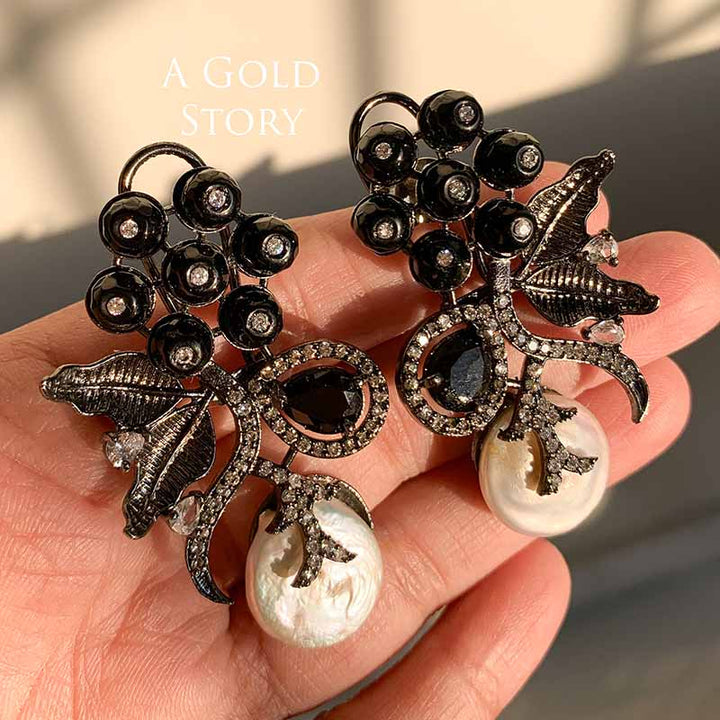 ISABELLA EARRINGS BLACK