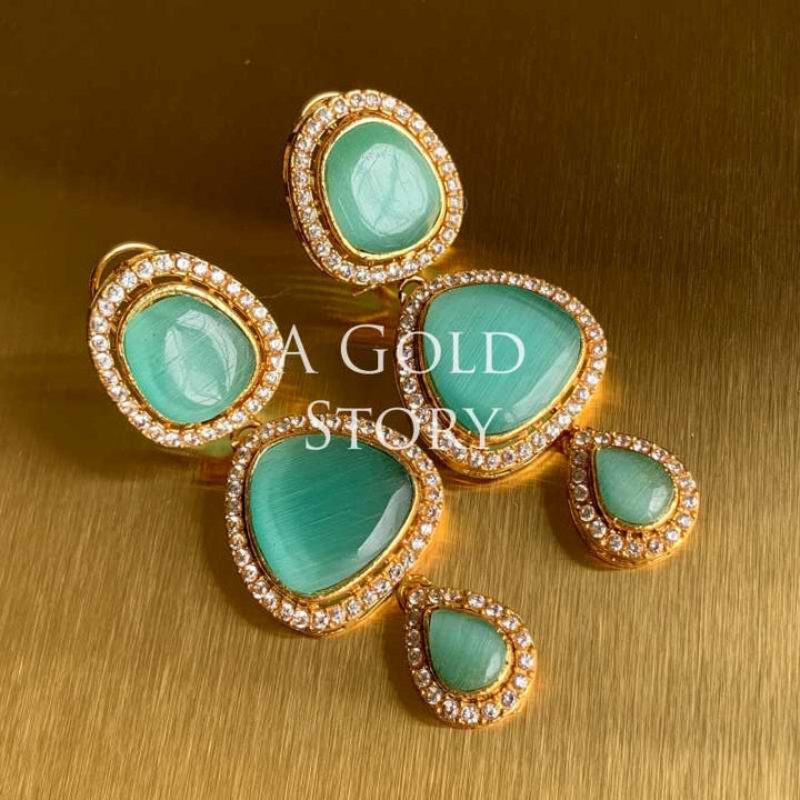 ANABIA EARRINGS SEA GREEN