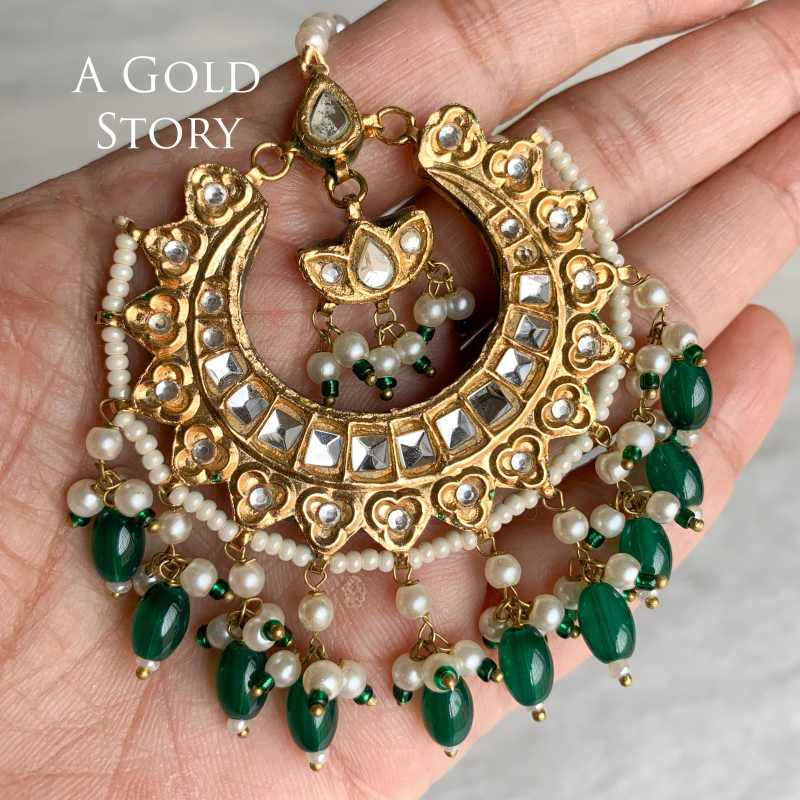 RUPA EARRINGS AND TIKKA GREEN