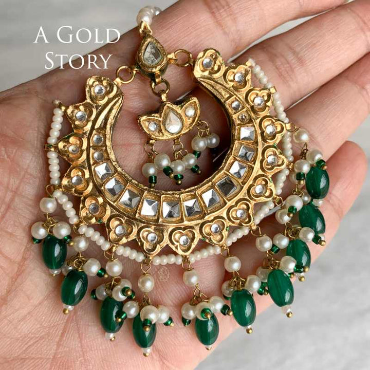 RUPA EARRINGS AND TIKKA GREEN
