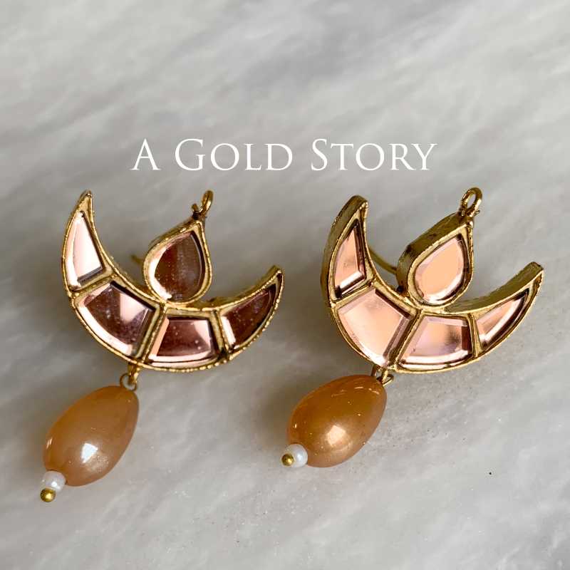 MERA CHAND EARRINGS CHAMPAGNE