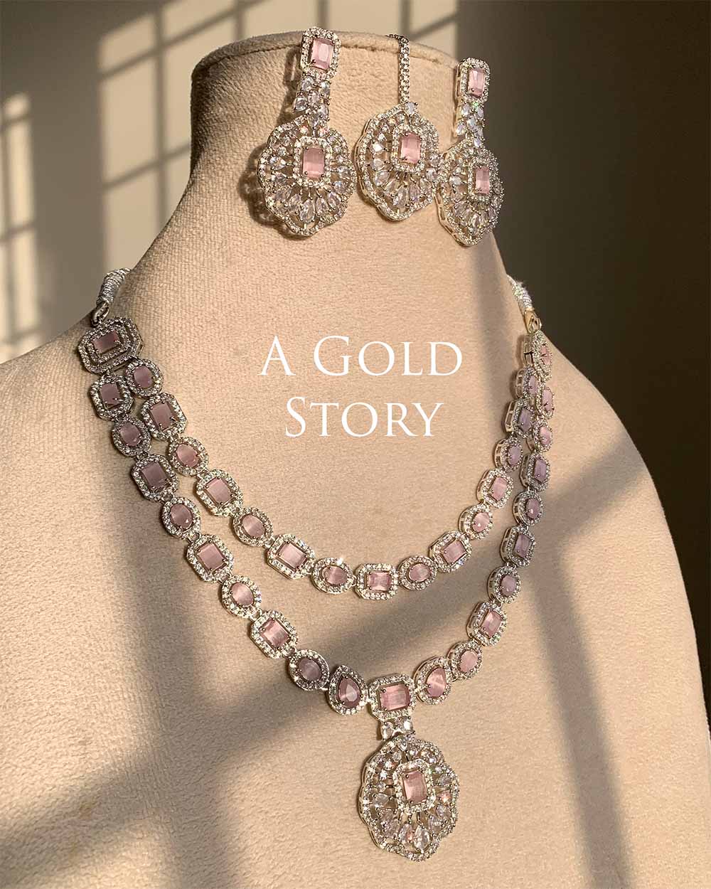 ORZAH NECKLACE SET PINK