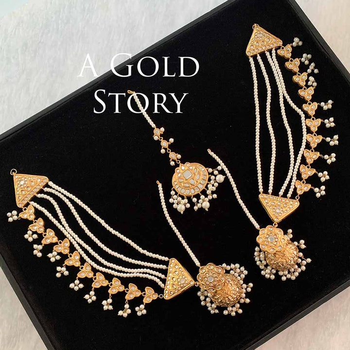 AFSANA JHUMKAY AND TIKKA SET