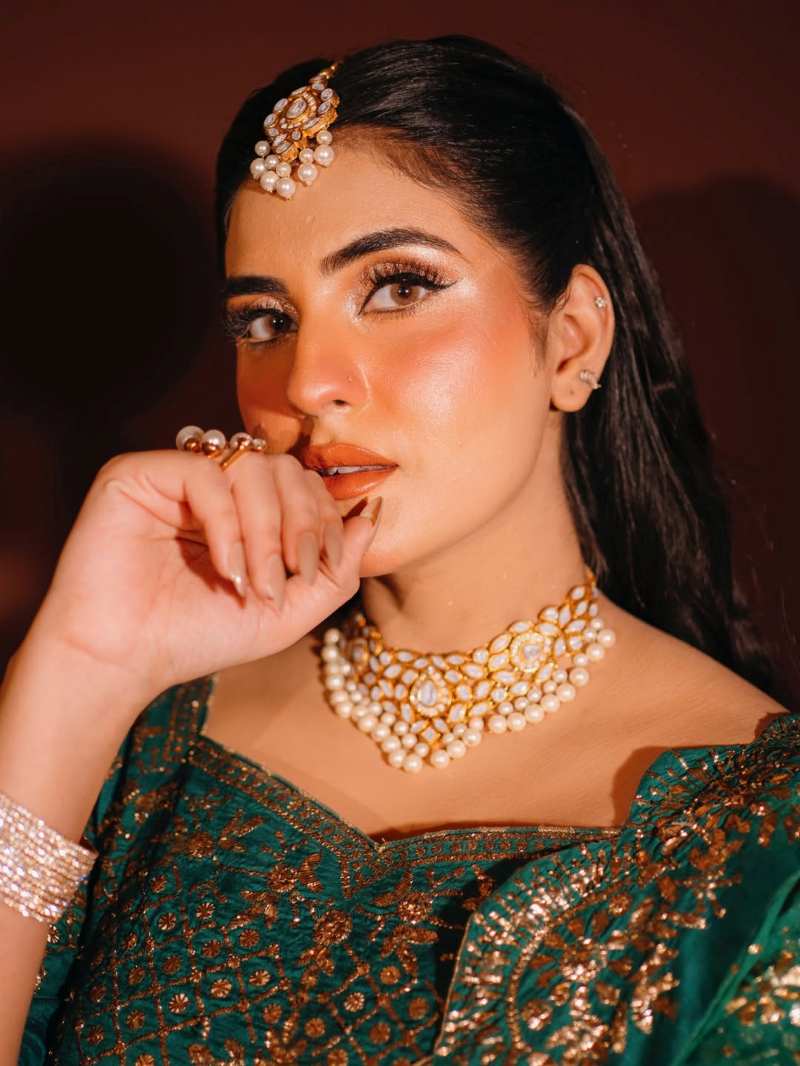 HIBISCUS BRIDAL KUNDAN POLKI SET