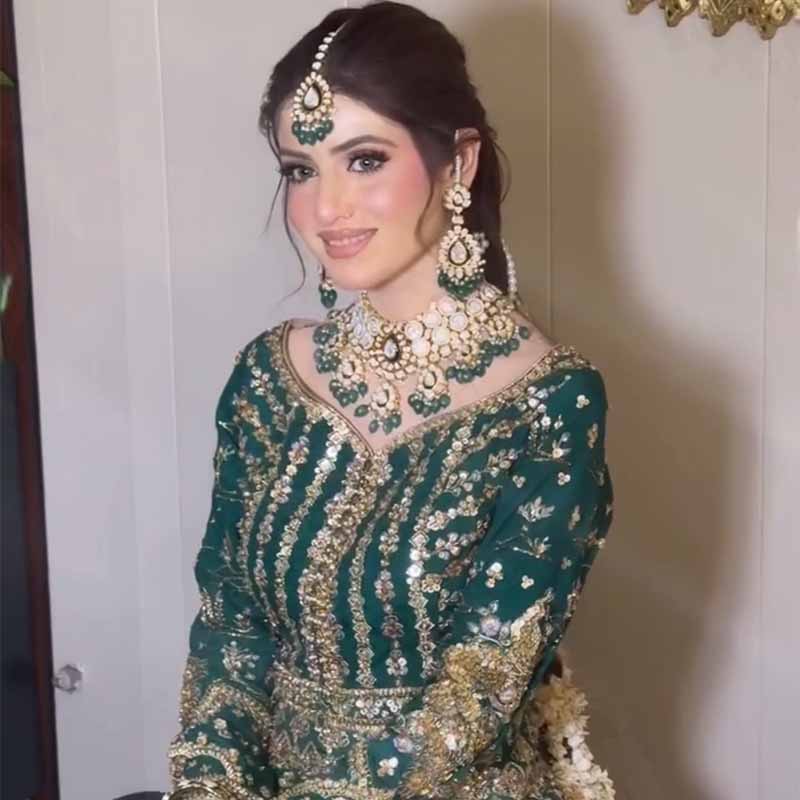 AREESHA BRIDAL SET