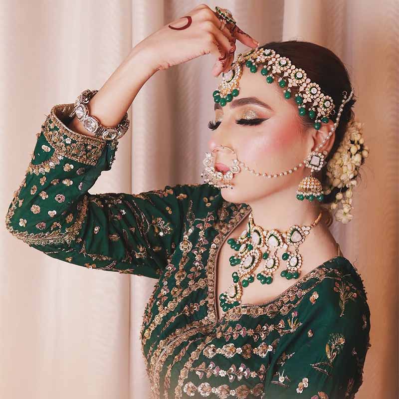 ZEENAT KUNDAN POLKI BRIDAL SET