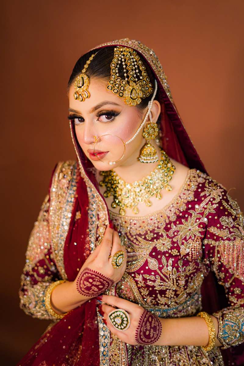 MALIKA JAHAN KUNDAN POLKI BRIDAL SET (MAKE TO ORDER)