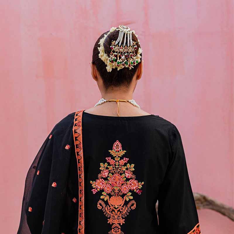 MAHNOOR EARRINGS