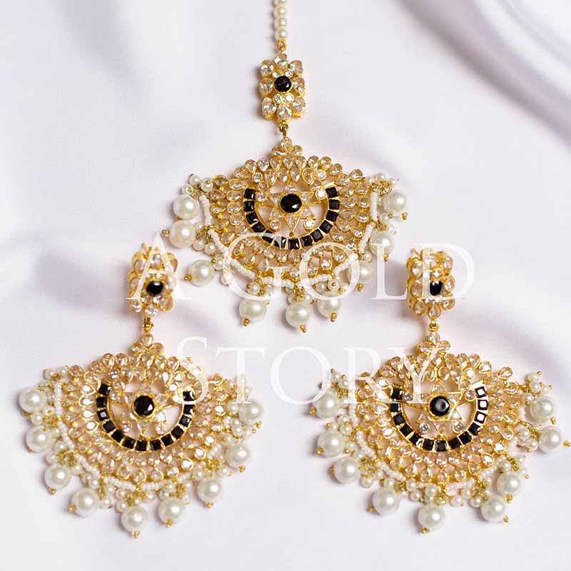 REENA EARRINGS AND TIKKA SET BLACK - A GOLD STORY