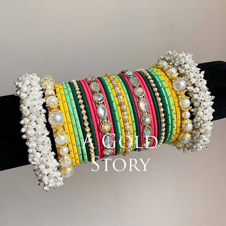 MEHNDI KE RANG BANGLES SET - A GOLD STORY