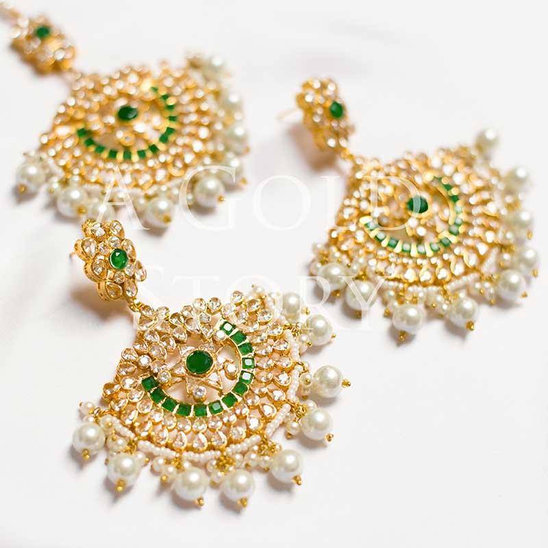 REENA EARRINGS AND TIKKA SET GREEN - A GOLD STORY