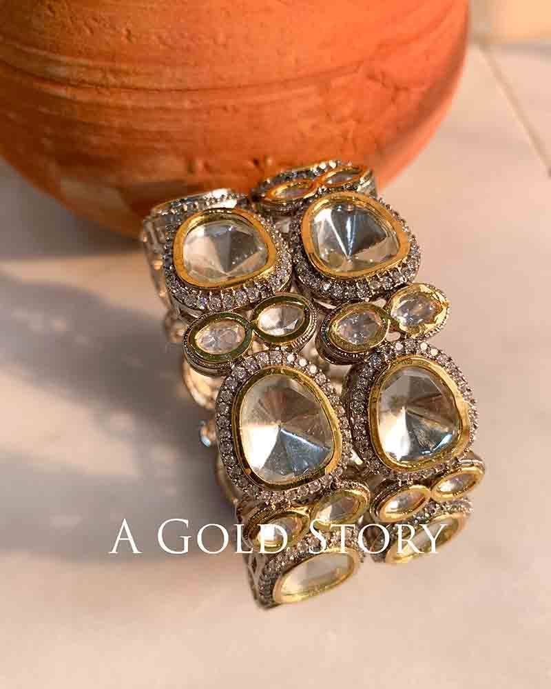 SUNEETA KANGANS - A GOLD STORY